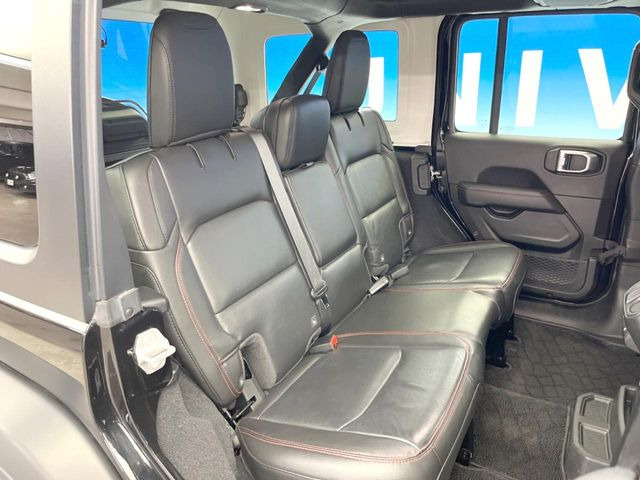 ���㕔���Ȃ��C�ɂȂ�悤�ȃL�Y�E�����ւ��蓙�A�傫�ȃ_���[�W�͂Ȃ��A�ǍD�ȏ�Ԃł��B