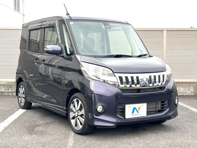 高透明度のガラス皮膜で撥水はもちろん、上質なツヤ・光沢を実現。紫外線や酸性雨から大切な愛車を保護し、色あせ・劣化を防止。「弾スプラッシュコート」、「弾プリミッサコート」からお選びいただけます。