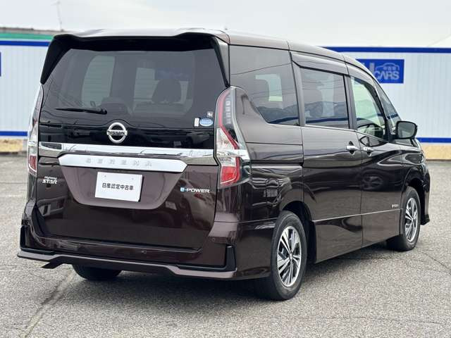 セレナ1.2 e-POWER ハイウェイスターV