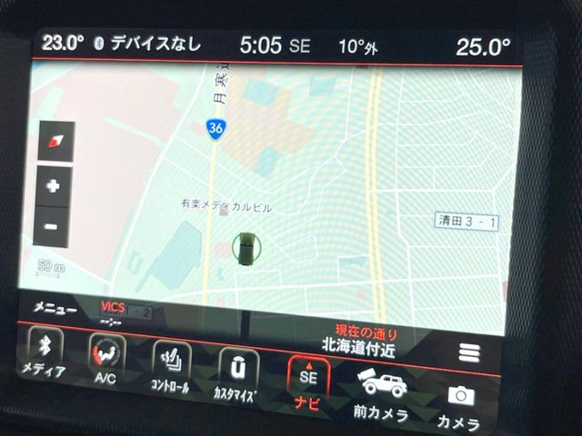 �������i�r:��̊��̂���i�r�́A����������ԓ������o���Ă���܂��B�I�[�f�B�I�@�\���[�����Ă���܂��̂ŁA�^�]�����y���߂܂���