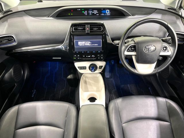 プリウス1.8 A ツーリングセレクション