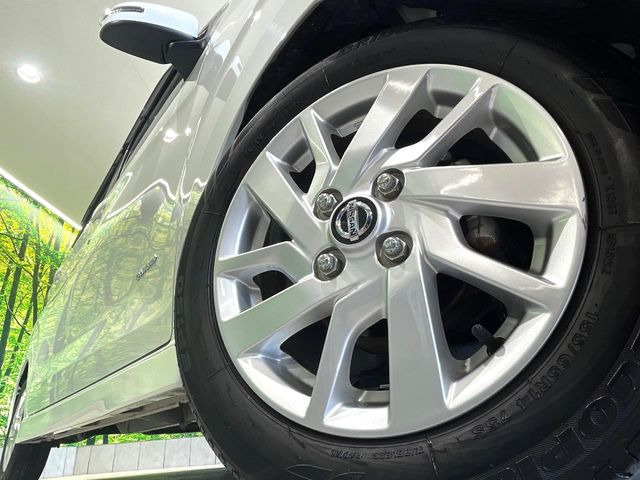 �y����14�C���`�A���~�z�C�[���z�O�ςɃ}�b�`���������A���~�z�C�[���𑕒����Ă���܂��B�e��ЊO�A���~�z�C�[����A�X�^�b�h���X�^�C�����戵�����Ă���܂��B���񂲑��k����������