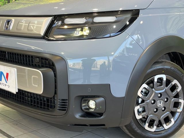 �yLED�w�b�h���C�g�z���V����ԑ��s�����ǍD�Ȏ��E���m�ۂ����S���ĉ^�]�ł��鍂�P�xLED�w�b�h���C�g�𑕔�!�_�����x�������A����d�͂��}�����Ă��܂��B