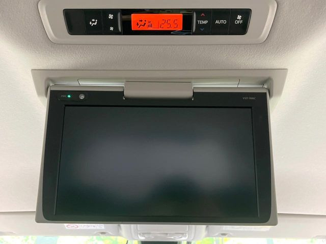 ヴォクシー1.8 ハイブリッド V