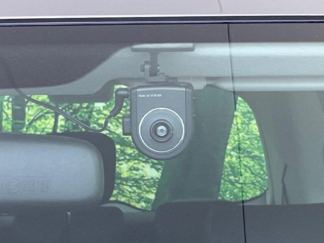 �y�h���C�u���R�[�_�[�z�h���C�u���R�[�_�[����!���s���͂������A������^�]�⎖�̂ɑ��������ہA�f���ŋL�^���A����̃��X�N�ɔ����܂��B���L�^�pSD�J�[�h�͂��q�l�����g�ł��������������K�v������܂��B