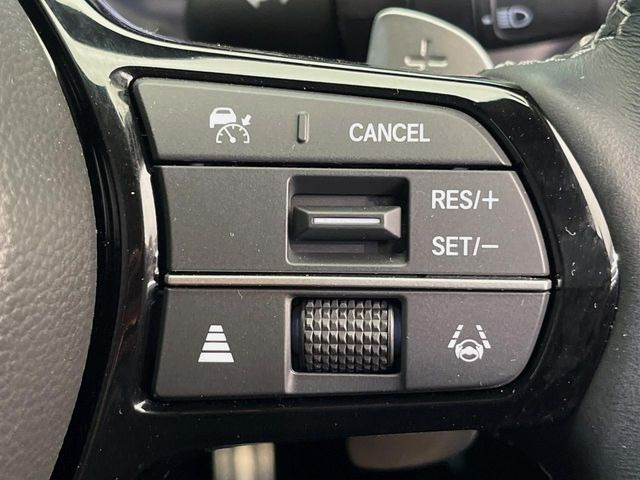 �y�A�_�v�e�B�u�N���[�Y�R���g���[���z�������H�ł̒��������s���y��!!�����ő��x��ۂN���[�Y�R���g���[�����A�Փˌy���V�X�e���ƘA�g���A�O���̎ԗ������m���ĎԊԂ�ۂ悤�ɑ��x���߂��Ă���܂�!!