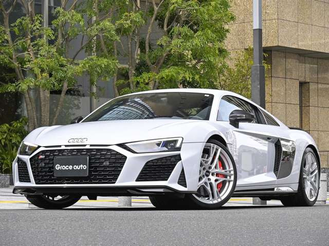 R8V10 パフォーマンス 5.2 FSI クワトロ 4WD