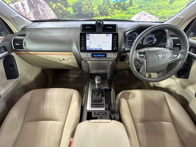 ランドクルーザープラド2.7 TX Lパッケージ マットブラック エディション 4WD