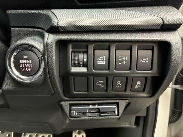 フォレスター2.5 プレミアム 4WD