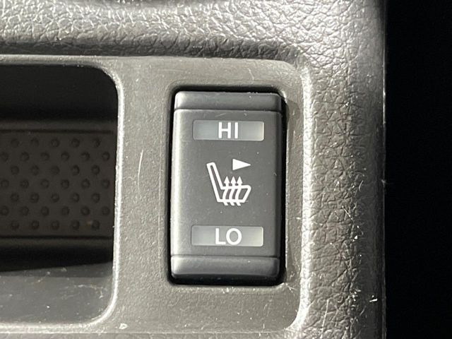 �y�V�[�g�q�[�^�[�z�������ɏd�󂷂�V�[�g�q�[�^�[!�G�A�R����葁�����܂��Ă����̂Ŋ�����̐l�����S�ł��ˁ�G�A�R���̉����͊������邩����A�Ƃ������ɂ����������߂ł��B