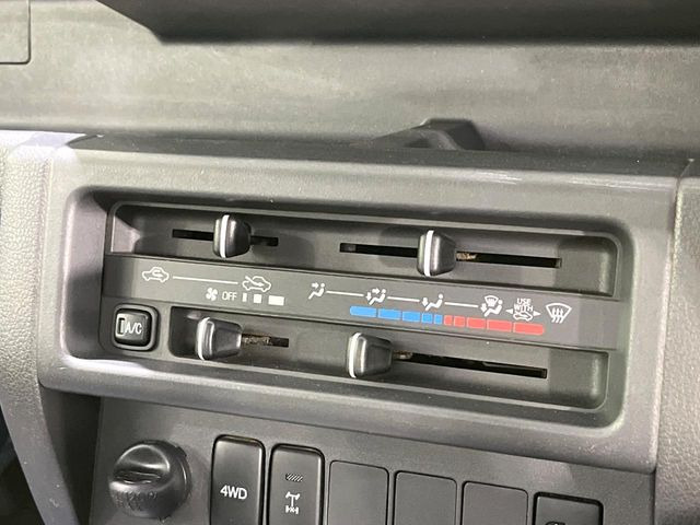 �����~�������Ă��S�Ȃɉ��K�ȋ󒲂�͂��Ă����A�_�C�������G�A�R���𑕔���