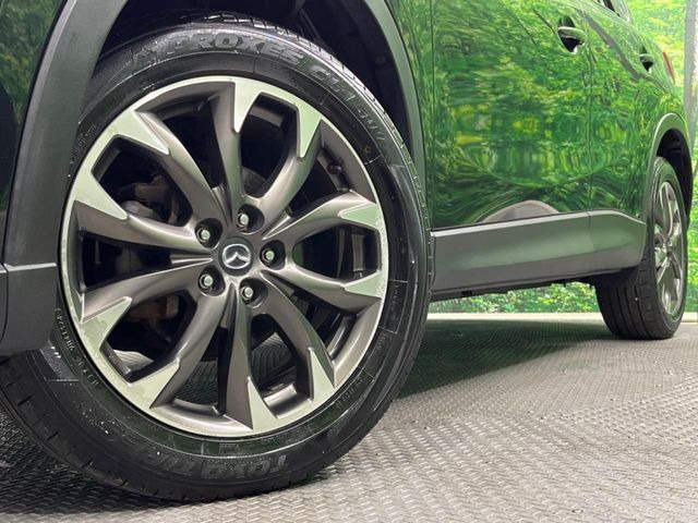 �y����19�C���`�A���~�z�C�[���z�O�ςɃ}�b�`���������A���~�z�C�[���𑕒����Ă���܂��B�e��ЊO�A���~�z�C�[����A�X�^�b�h���X�^�C�����戵�����Ă���܂��B���񂲑��k����������