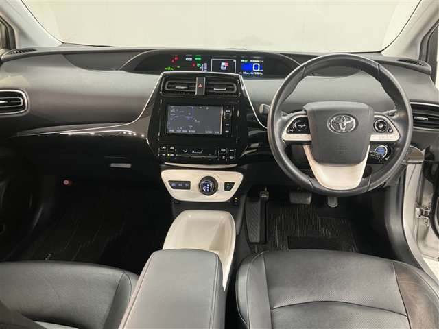 プリウス1.8 A プレミアム