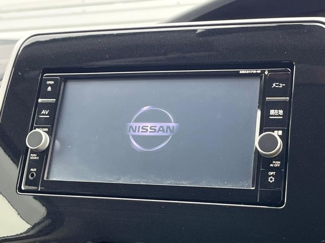 セレナ2.0 ハイウェイスター Vセレクション