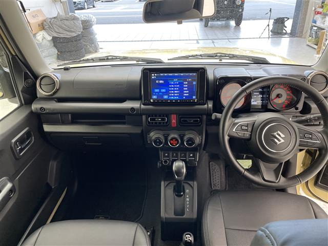 ジムニーシエラ1.5 JC 4WD