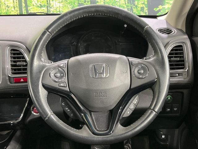 �y�����v�����X�e�A�����O�z�㎿�Ȋv���g�p���邱�ƂŁA��ɂ����������݂ƂĂ��^�]���₷���n���h���ł���