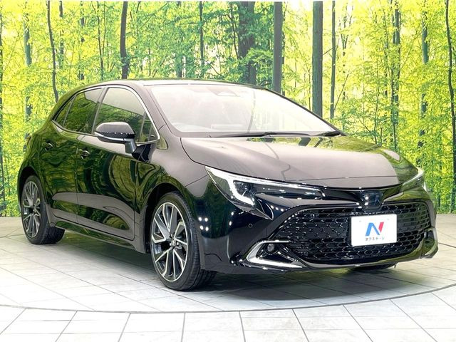 高透明度のガラス皮膜で撥水はもちろん、上質なツヤ・光沢を実現。紫外線や酸性雨から大切な愛車を保護し、色あせ・劣化を防止。「弾スプラッシュコート」、「弾プリミッサコート」からお選びいただけます。