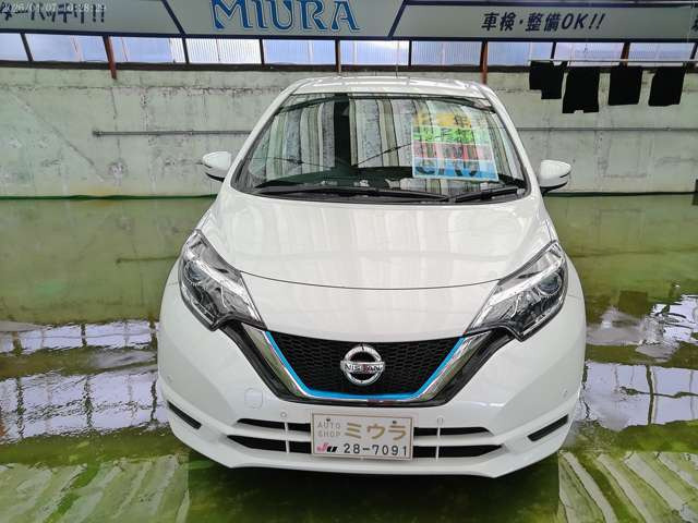 ノート1.2 e-POWER X FOUR 4WD