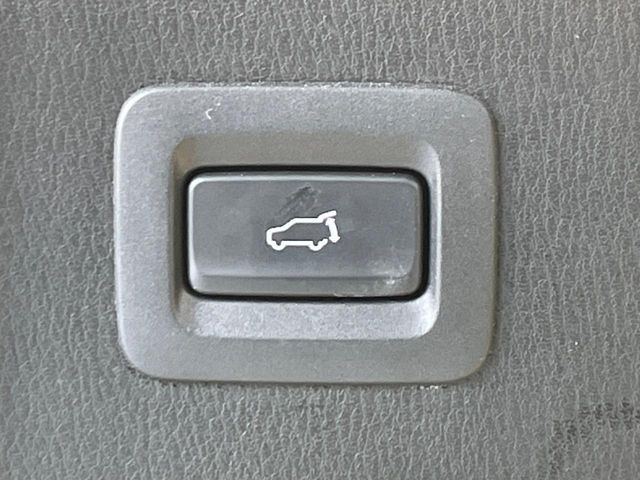 �y�p���[�o�b�N�h�A�z�X�}�[�g�L�[��^�]�Ȃ̃{�^�������������Ń��A�Q�[�g�������ŊJ���܂�!�ו��������Ă��鎞��A�����ʒu�ɂ���o�b�N�h�A��߂�ۂɕ֗��ȋ@�\�ł���