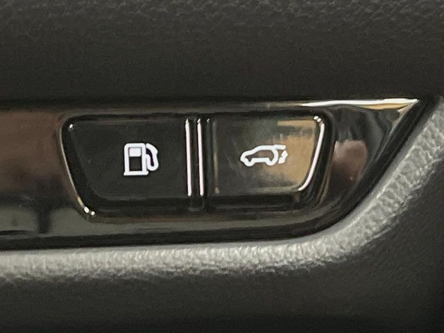 �y�p���[�o�b�N�h�A�z�X�}�[�g�L�[��^�]�Ȃ̃{�^�������������Ń��A�Q�[�g�������ŊJ���܂�!�ו��������Ă��鎞��A�����ʒu�ɂ���o�b�N�h�A��߂�ۂɕ֗��ȋ@�\�ł���