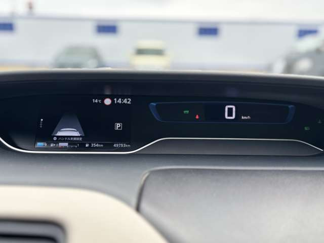 セレナ1.2 e-POWER ハイウェイスターV