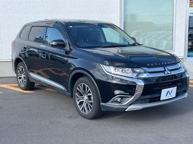 高透明度のガラス皮膜で撥水はもちろん、上質なツヤ・光沢を実現。紫外線や酸性雨から大切な愛車を保護し、色あせ・劣化を防止。「弾スプラッシュコート」、「弾プリミッサコート」からお選びいただけます。