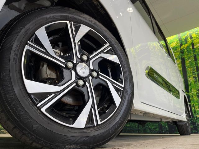 �y����14�C���`�A���~�z�C�[���z�O�ςɃ}�b�`���������A���~�z�C�[���𑕒����Ă���܂��B�e��ЊO�A���~�z�C�[����A�X�^�b�h���X�^�C�����戵�����Ă���܂��B���񂲑��k����������