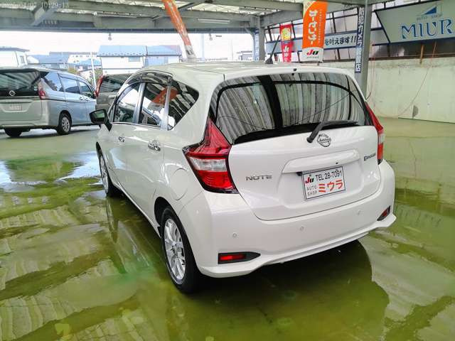 ノート1.2 e-POWER X FOUR 4WD
