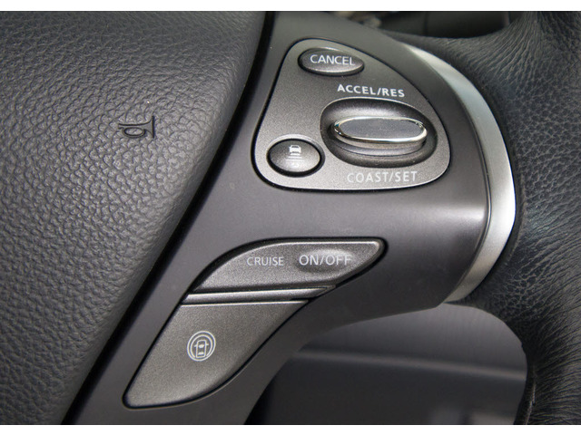 �C���e���W�F���g�N���[�Y�R���g���[���~���g���[�_�[�ƒP��J�����Ő�s�Ԃ�F�����A�ԑ��ɉ������Ԋԋ�����ۂ��Ȃ���Ǐ]���s���x�����܂��B