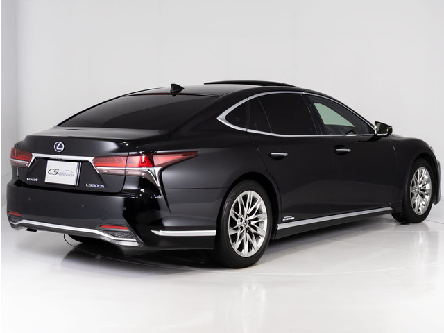 エアロカスタムやアルミホイール取付などのドレスアップもご注文可能です!