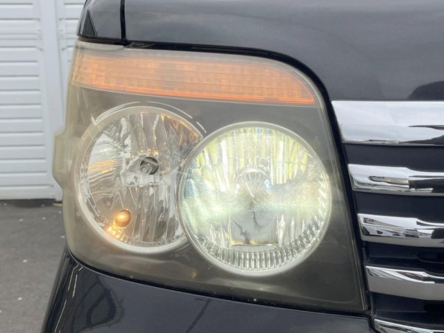 �yLED�w�b�h���C�g�z���V����ԑ��s�����ǍD�Ȏ��E���m�ۂ����S���ĉ^�]�ł��鍂�P�xLED�w�b�h���C�g�𑕔�!�_�����x�������A����d�͂��}�����Ă��܂��B