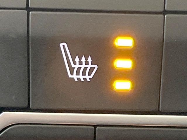 ���t�����g�V�[�g�q�[�e�B���O:�^�]�ȁE����ȋ��ɎO�i�K�Œ��߂��\�ȃV�[�g�q�[�^�[�𑕔����Ă���܂��B�G�߂��킸���K�ɂ��g�p���������܂��B