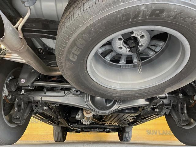 ����肪���ꂢ�Ȃ����ɁA�h�K���H�̎{�H���I�X�X���B�~��n��͂������A���ݕ��ɂ��Z���̕���A��Ń}�����E�E�B���^�[�X�|�[�c���������ɂ��D�]���������Ă���܂��B