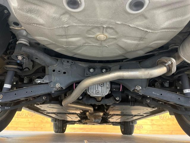 ����肪���ꂢ�Ȃ����ɁA�h�K���H�̎{�H���I�X�X���B�~��n��͂������A���ݕ��ɂ��Z���̕���A��Ń}�����E�E�B���^�[�X�|�[�c���������ɂ��D�]���������Ă���܂��B