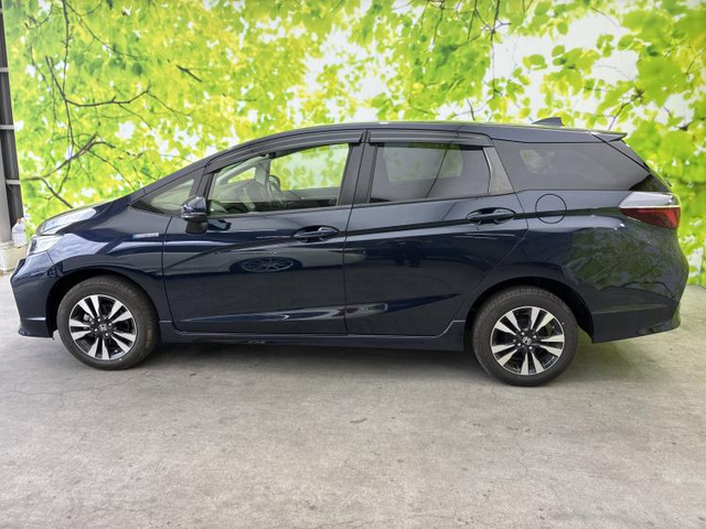 シャトル1.5 ハイブリッド X ホンダセンシング 4WD