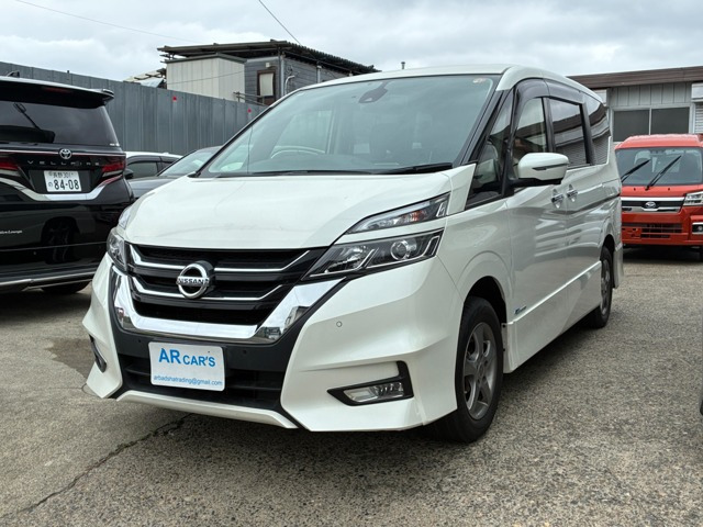 セレナ2.0 ハイウェイスター VセレクションII 4WD