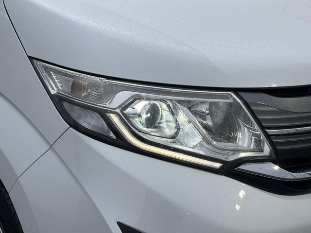 �yLED�w�b�h���C�g�z���V����ԑ��s�����ǍD�Ȏ��E���m�ۂ����S���ĉ^�]�ł��鍂�P�xLED�w�b�h���C�g�𑕔�!�_�����x�������A����d�͂��}�����Ă��܂��B