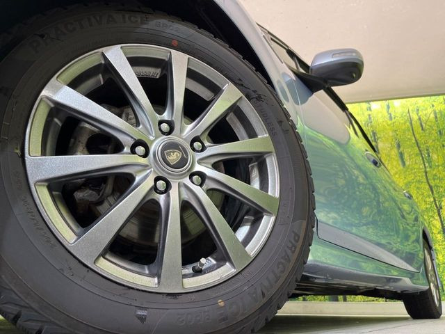 �y16�C���`�A���~�z�C�[���z�O�ςɃ}�b�`�����A���~�z�C�[���𑕒����Ă���܂��B�e��A���~�z�C�[����A�X�^�b�h���X�^�C�����戵�����Ă���܂��B���񂲑��k����������