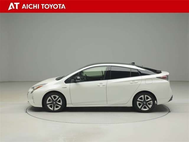 プリウス1.8 S セーフティ プラス ツートーン