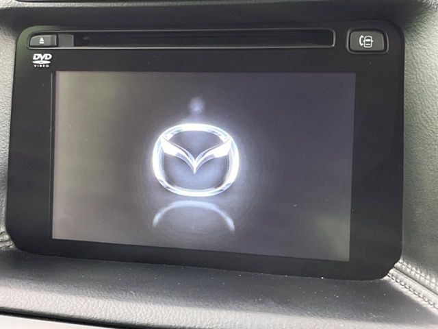 �y�����i�r�z�l�C�̏����i�r�𑕔����Ă���܂��B�i�r�̎g���₷���͂������A�I�[�f�B�I�@�\���[��!�L�����v�◷�s�͂������A�ʋ΂┃�����ȂǕ��i�̃h���C�u���y�����Ȃ�͂���