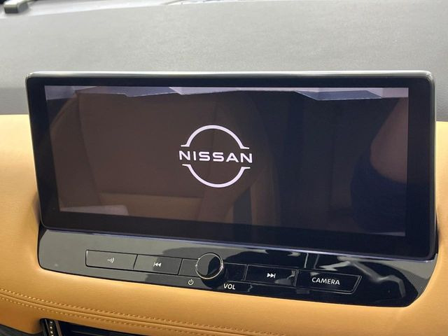 �y����12.3�^�f�B�X�v���C�I�[�f�B�I�z���莝���̃X�}�[�g�t�H���Ƃ̘A�g�ŁA�i�r�≹�y�Đ��ȂǊe��A�v�����g�p�\�B�X�}�z�ɋ߂����o�ł��g�����������܂���