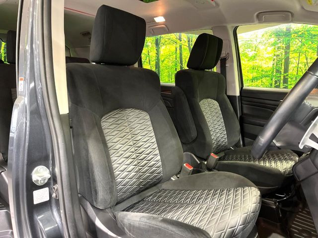 �^�]�Ȃ܂��ɂ͏\���ȃX�y�[�X������A�啿�ȕ��ł��������^�]���Ă�����������ł��B