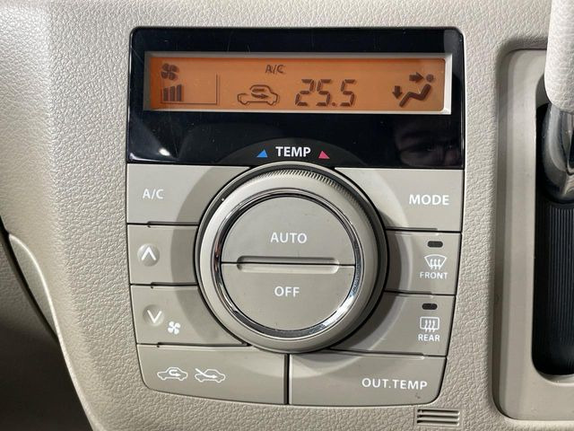 �y�I�[�g�G�A�R���z��x���D�݂̉��x�ɐݒ肷��΁A�ԓ��̉��x�����m�����ʂ≷�x�������Œ����B����&hellip;����&hellip;�Ɖ��x���X�C�b�`���������K�v�͂���܂���B���K�Ȏԓ���Ԃɂ͕K�{�̋@�\�ł��ˁ�