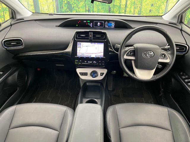 プリウス1.8 S ツーリングセレクション