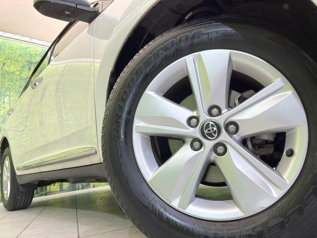 �y�����I�v�V����17�C���`�A���~�z�C�[���z�����I�v�V�����z�C�[���𑕒��B���s���\�̌���ɉ����A�O�ς����X�^�C���b�V���ɂȂ��Ă��܂��B