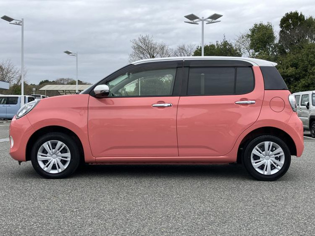 ブーン1.0 スタイル ホワイトリミテッド SAIII