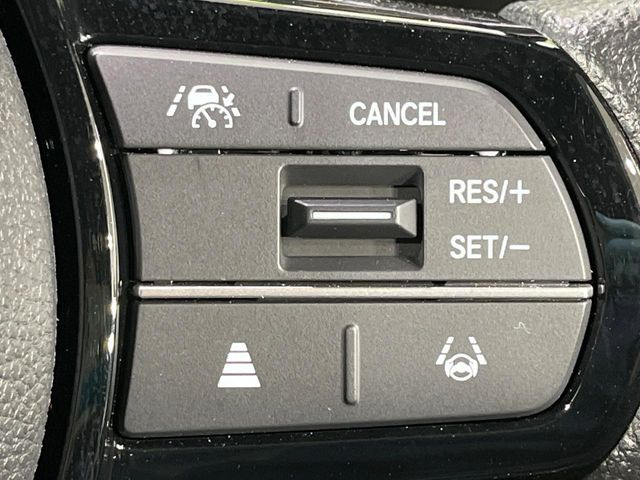 �y�A�_�v�e�B�u�N���[�Y�R���g���[���z�������H�ł̒��������s���y��!!�����ő��x��ۂN���[�Y�R���g���[�����A�Փˌy���V�X�e���ƘA�g���A�O���̎ԗ������m���ĎԊԂ�ۂ悤�ɑ��x���߂��Ă���܂�!!