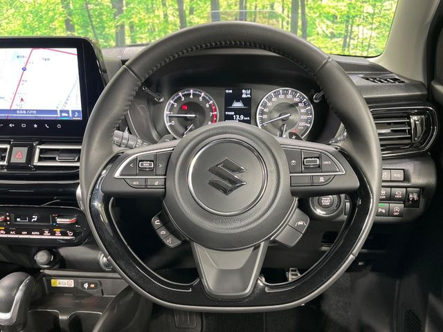 �y�X�e�A�����O�X�C�b�`�z�^�]���A�O������ڐ������炷���ƂȂ��A�I�[�f�B�I���̑��삪�\�ȕ֗��@�\!���S&���K�ȃh���C�u�����o���Ă���܂���