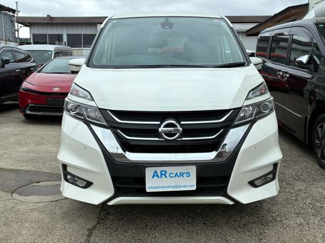 セレナ2.0 ハイウェイスター VセレクションII 4WD