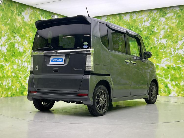 N-BOXカスタムG Lパッケージ 4WD